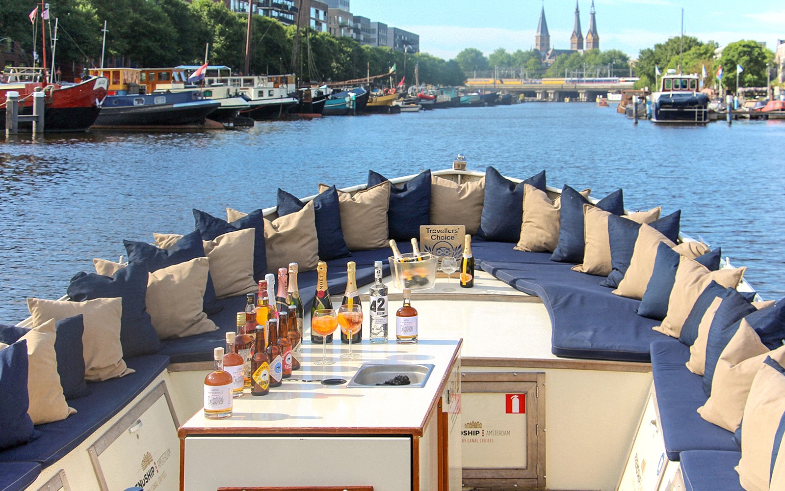 Amsterdam: 1-Hour Luxury Canal Cruise on Electric Boat with Onboard Bar — gallery 2