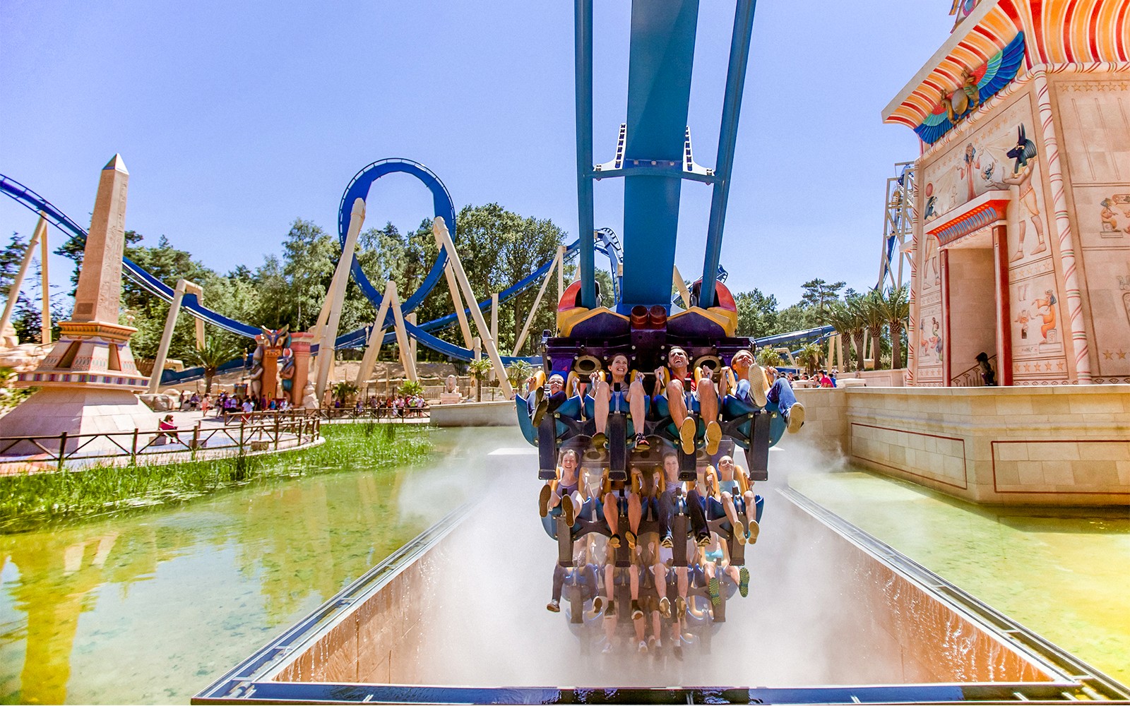 From Paris: Astérix Park Tickets with Round-Trip Transfers