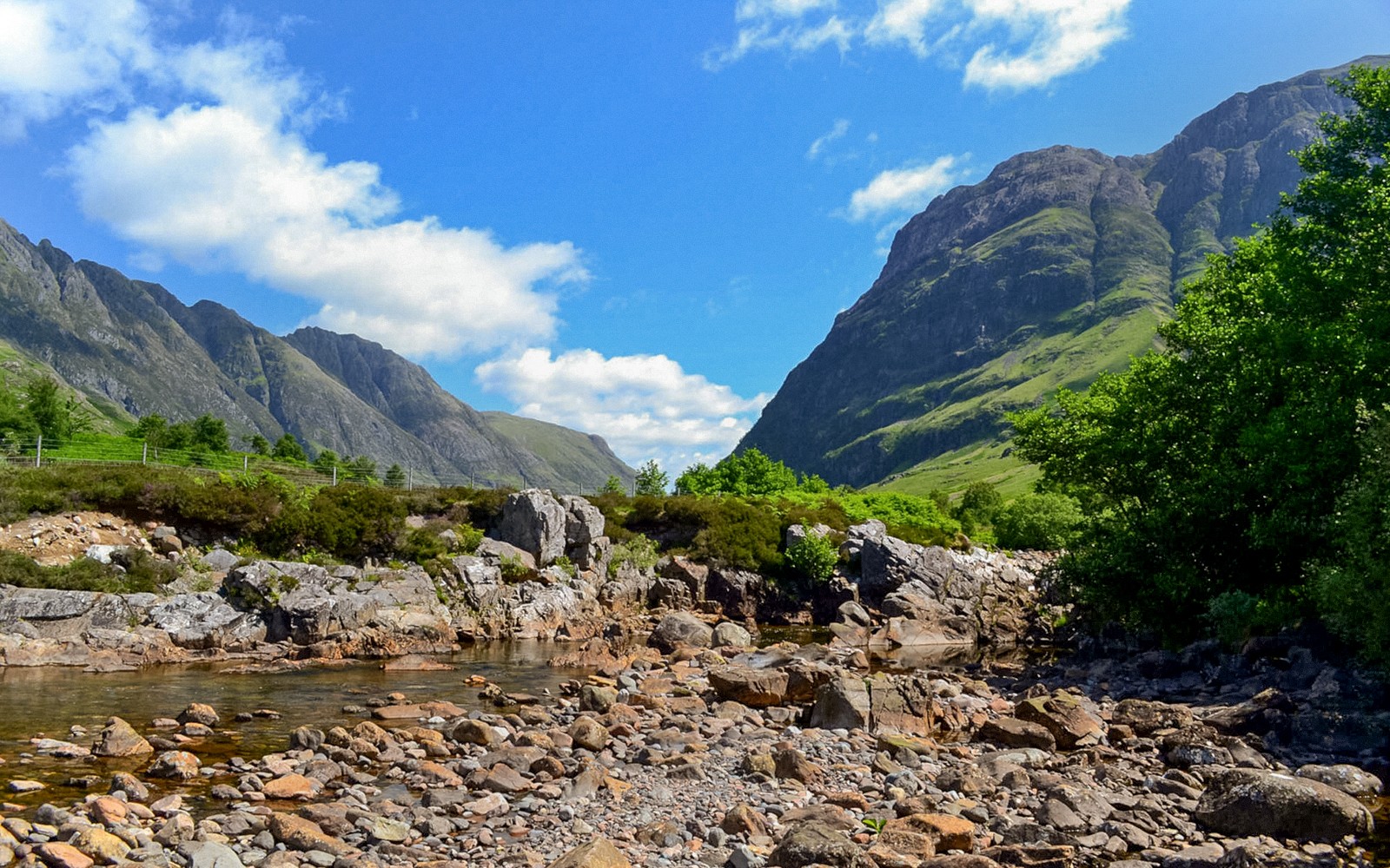 From Edinburgh: Isle of Skye, the Highlands & Loch Ness 3-Day Guided Tour with Optional Stay Reservation — gallery 4