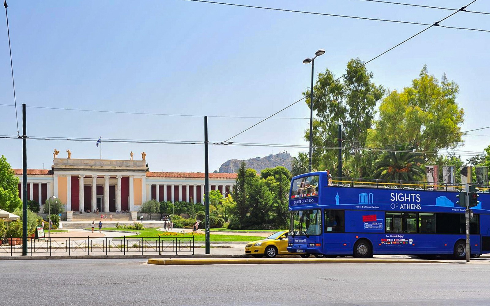 Sights of Athens: Athens, Piraeus & Coastline Hop-On Hop-Off Bus Tour