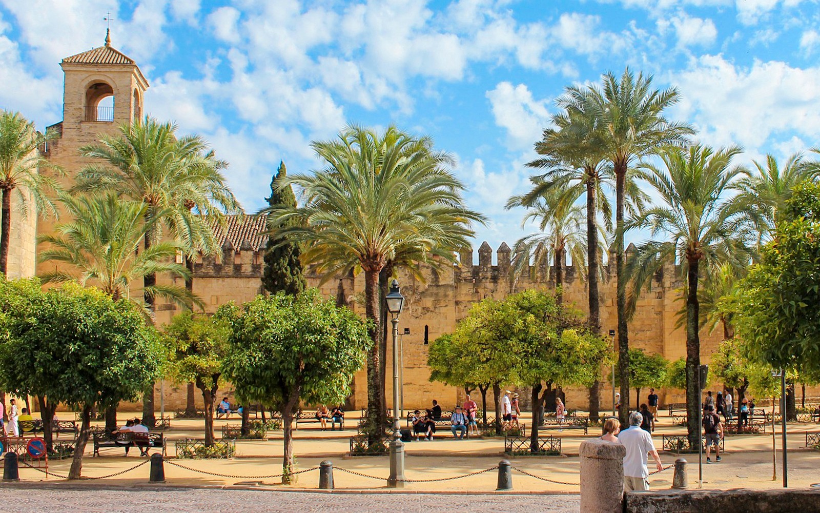 Cordoba Mosque-Cathedral & Jewish Quarter Guided Tour with Optional Alcázar Visit