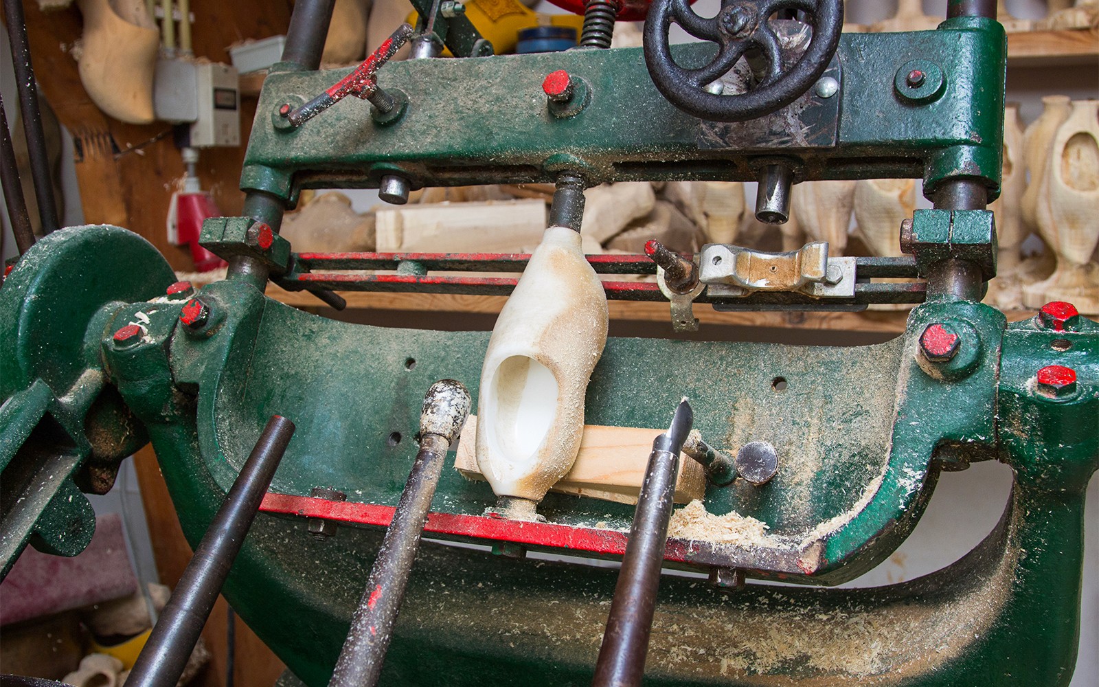 From Amsterdam: Zaanse Schans, Volendam, and Marken Guided Tour — gallery 4