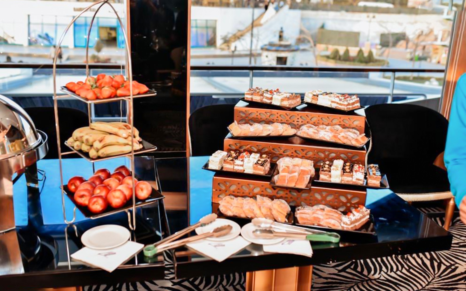 Nile Crystal 4-Star Cairo Dinner Cruise with Live Entertainment — gallery 2