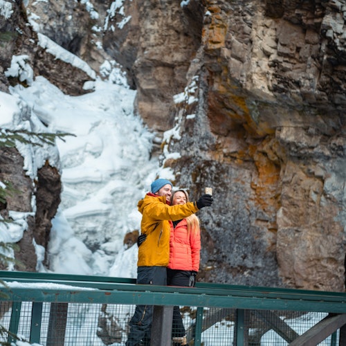 Johnston Canyon Icewalk from Banff — gallery 4