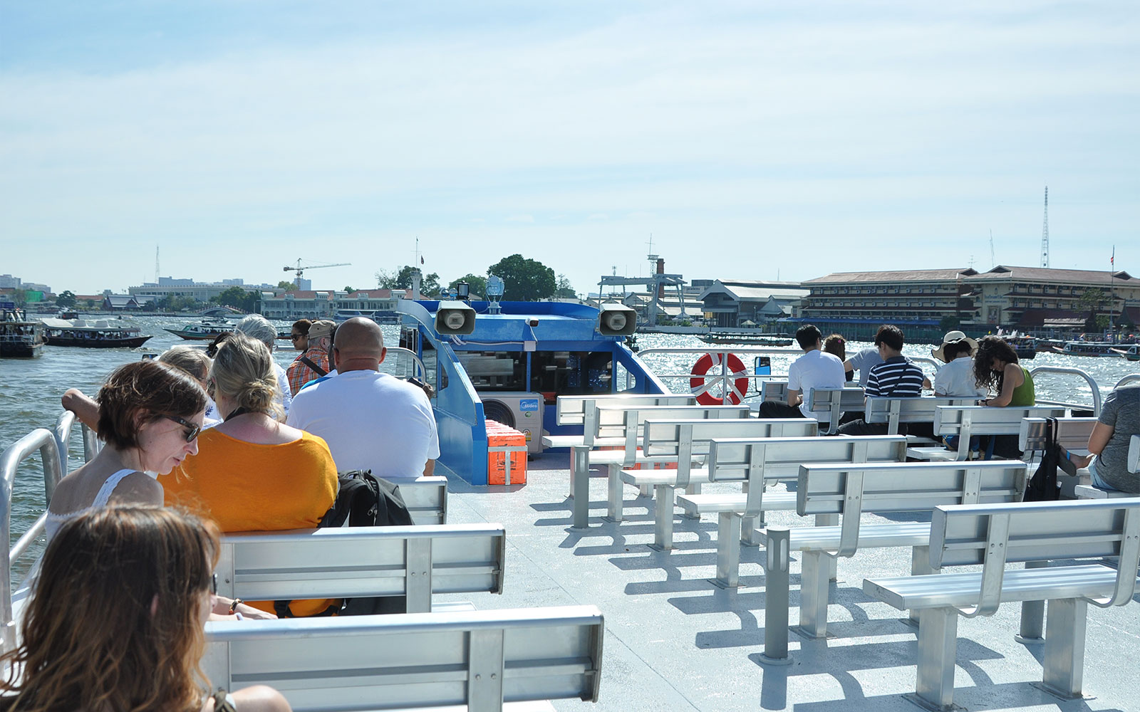 Chao Phraya Tourist Boat: Bangkok 1-Day Hop-on-Hop-off Boat Tour