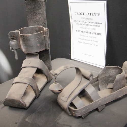 Venice in the Middle Ages: Documents and Torture Instruments — gallery 3