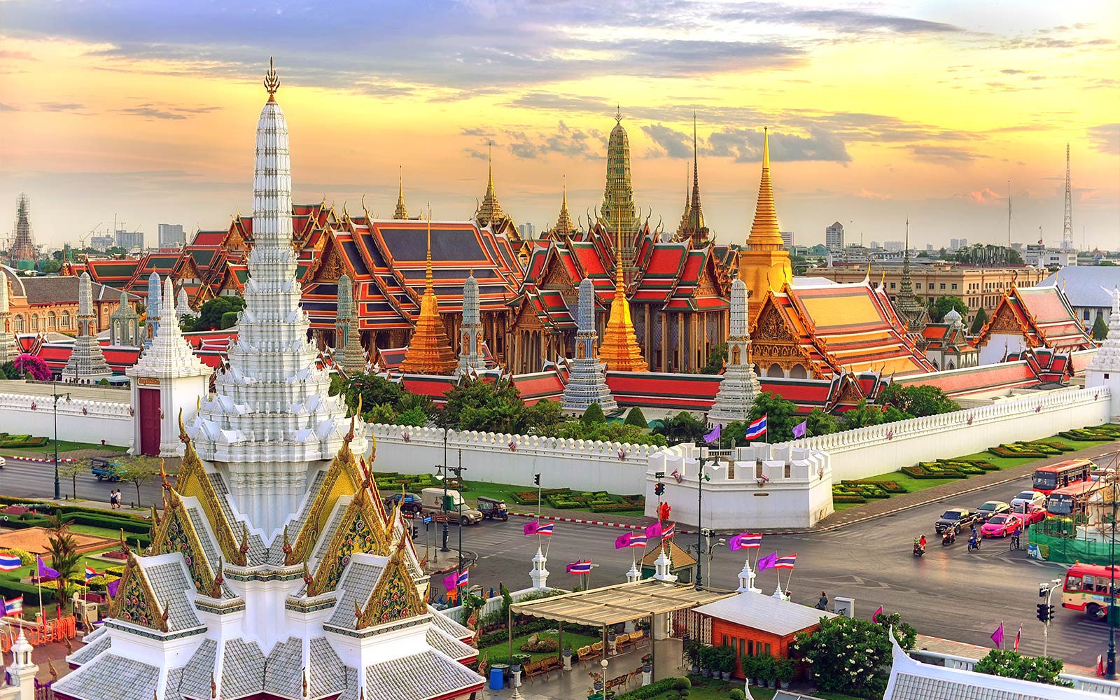 Grand Palace Skip-the-Line Tickets