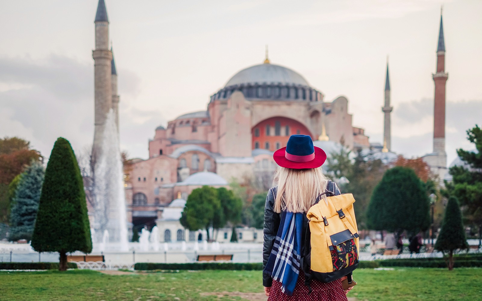 Half-Day Walking Tour of the Magnificent Mosques in Istanbul — gallery 3