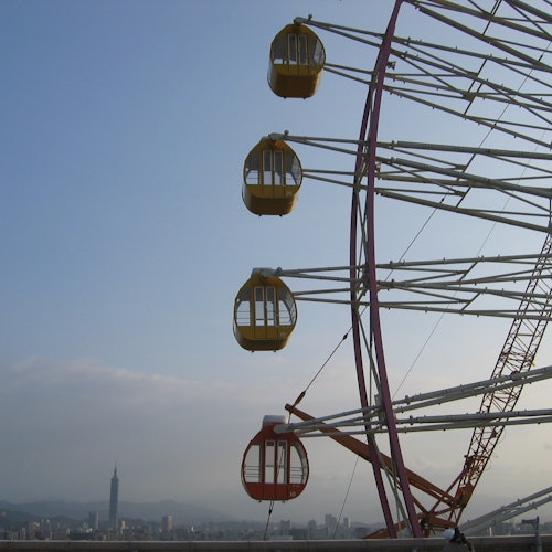 Miramar Entertainment Park Ferris Wheel — gallery 1