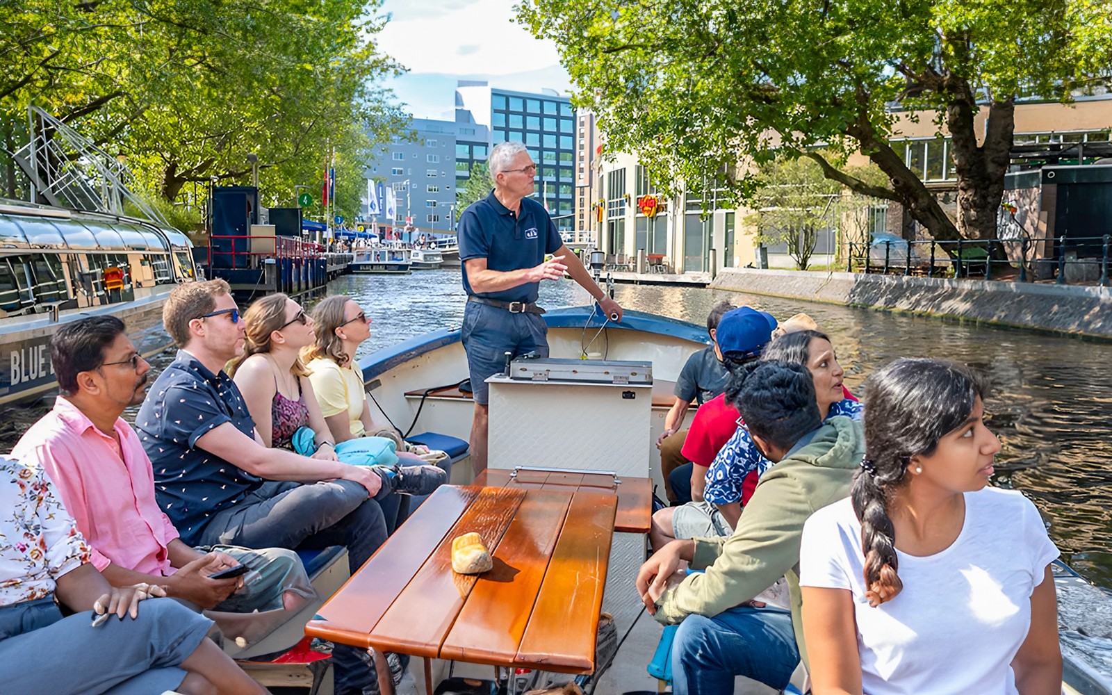 Amsterdam: 75-Minute Small Open Boat Canal Cruise — gallery 2