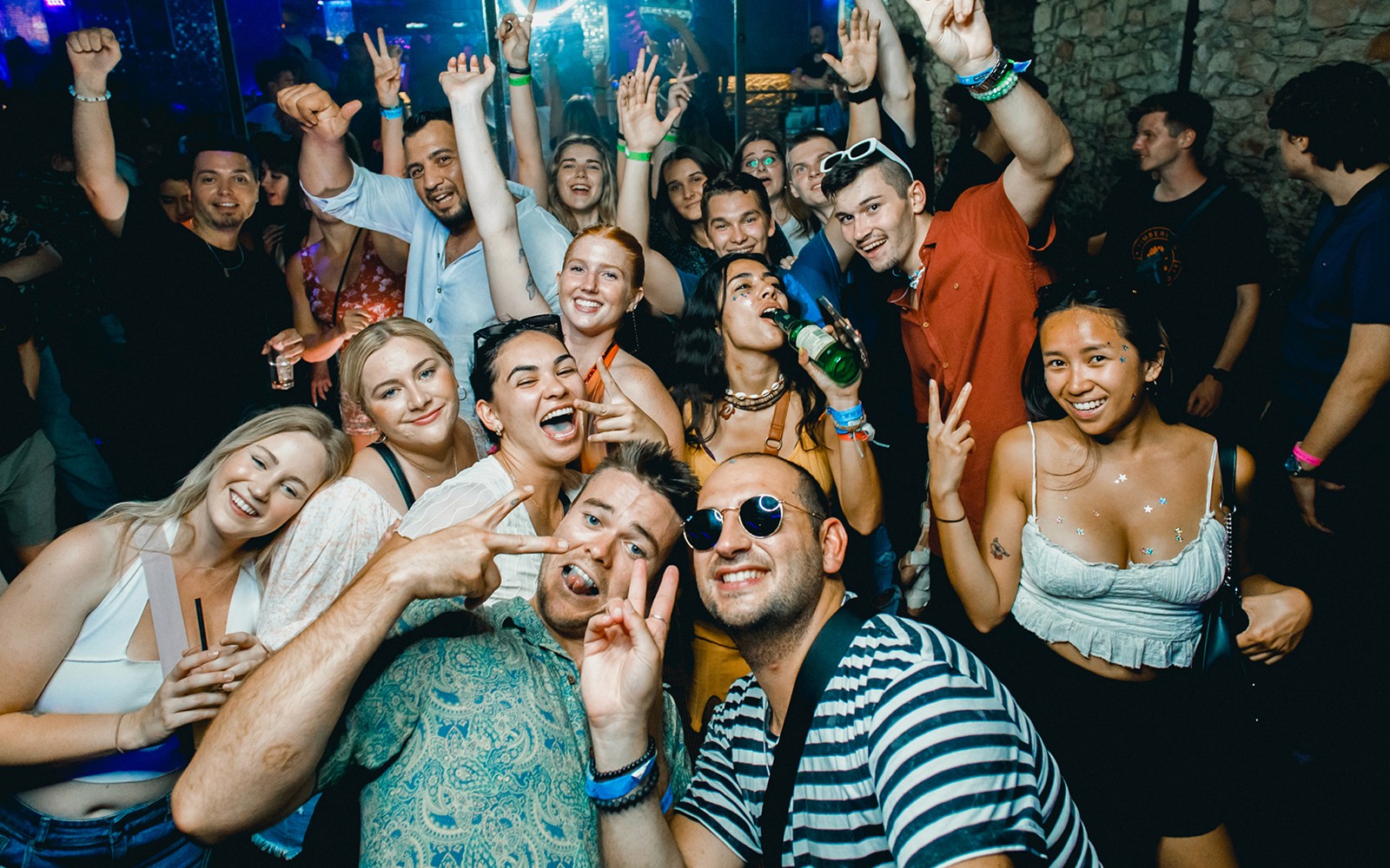 Prague Boat Party with Unlimited Drinks and After-Party Entry