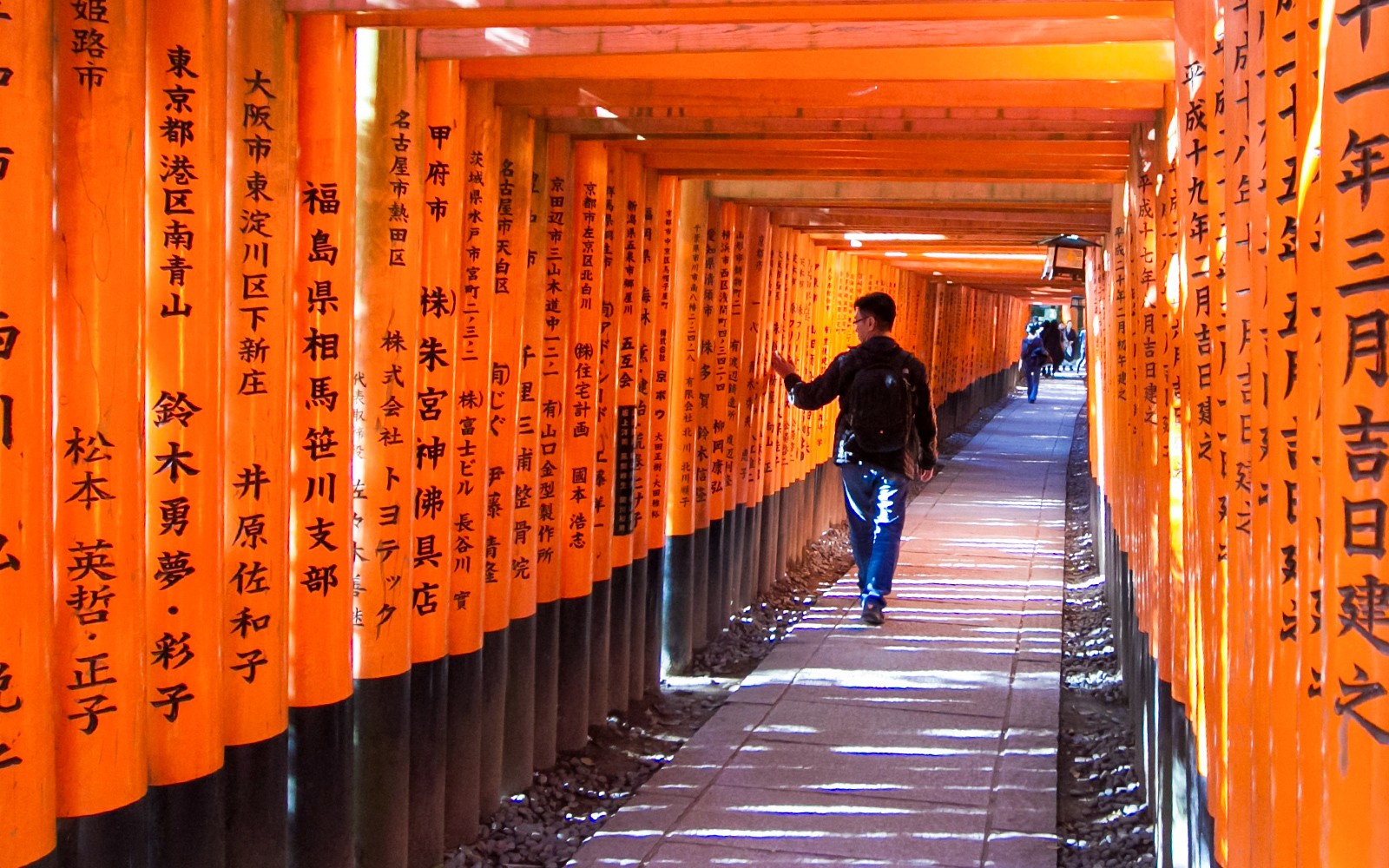 From Kyoto/Osaka: Kinkakuji, Kiyomizu Temple Area, & Fushimi-Inari Shrine Guided Day Tour — gallery 2