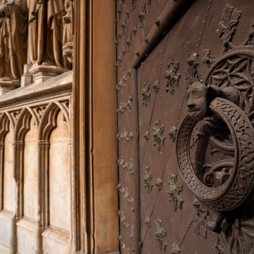 Tarragona Cathedral: Fast Track Ticket + The Path of Light Show + Glass of Cava — gallery 3