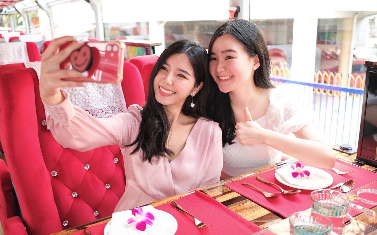 Thai Bus Food Tour — gallery 4