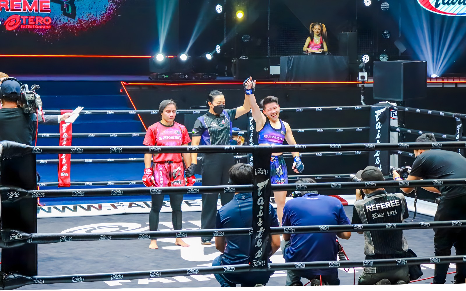 Saturday Night Tickets to Muay Thai Match at Lumpinee Boxing Stadium
