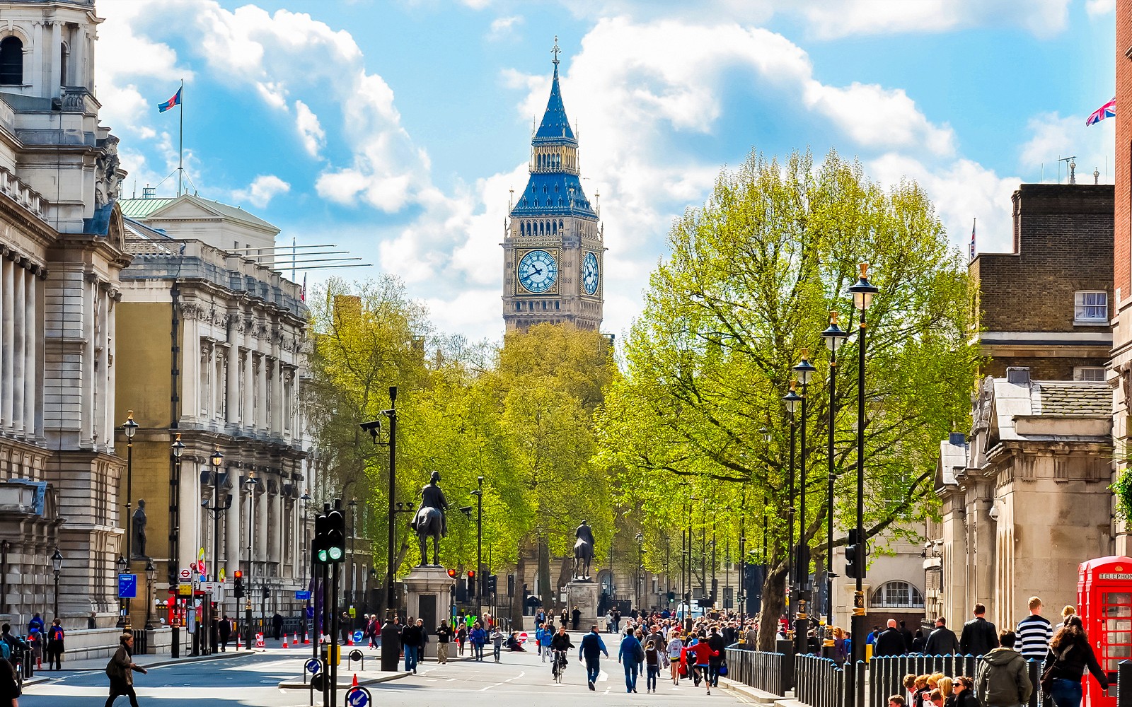 Brigit’s Bakery: Classic Afternoon Tea Bus Tour