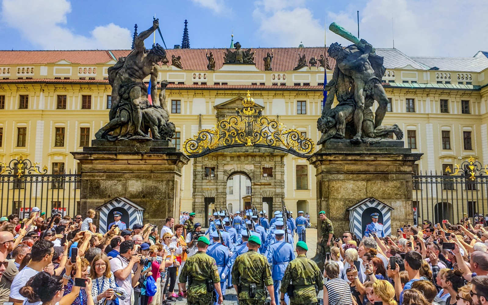 Prague Castle & Hall of John of Luxembourg Tickets