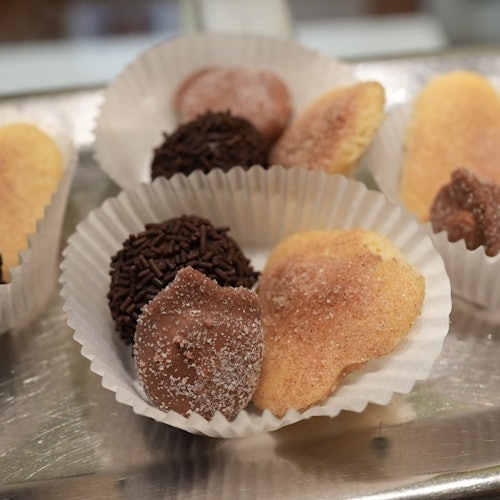 Hamburg: St. Pauli Culinary District Tour — gallery 1