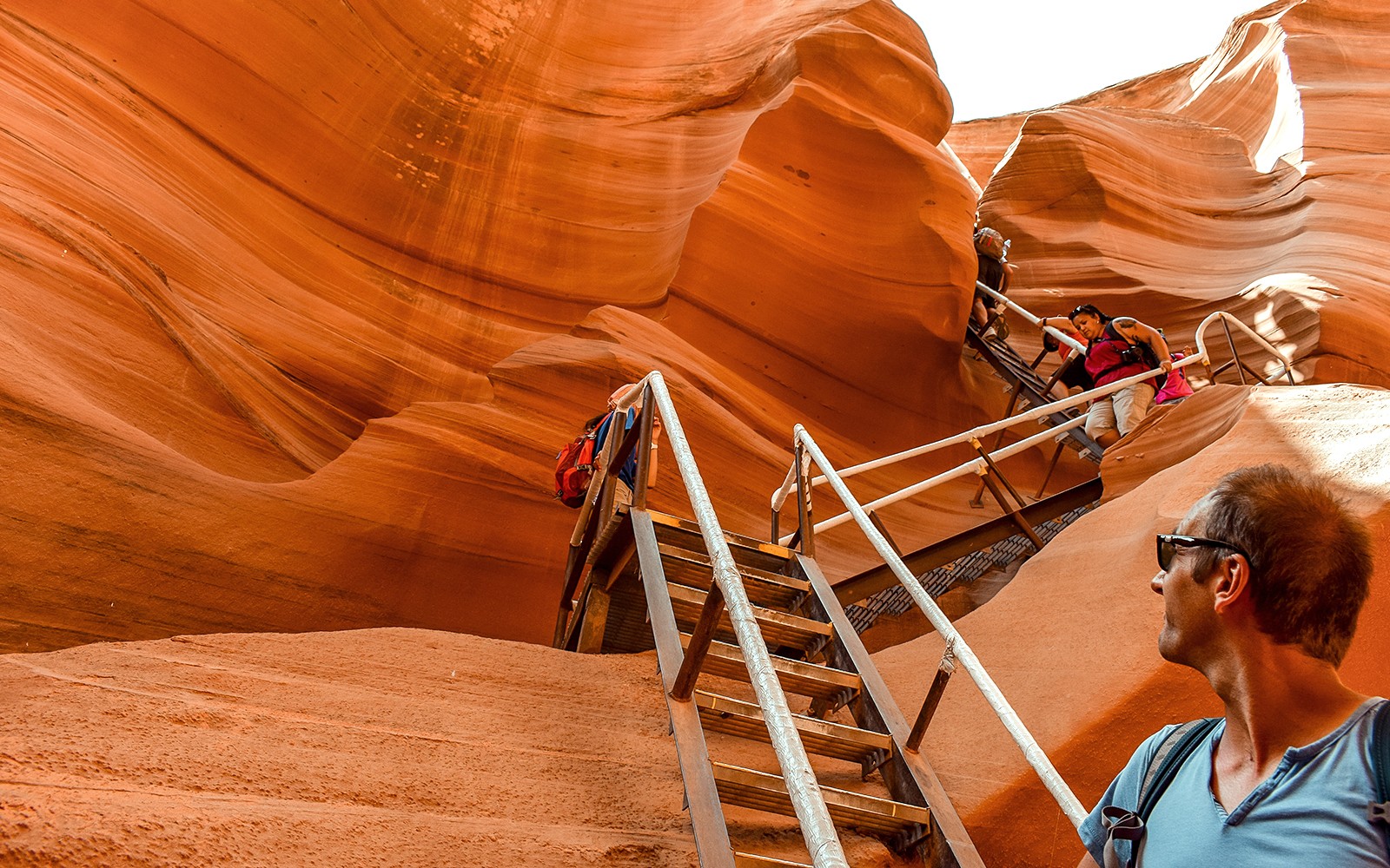 From Las Vegas: Antelope Canyon & Horseshoe Bend Tour