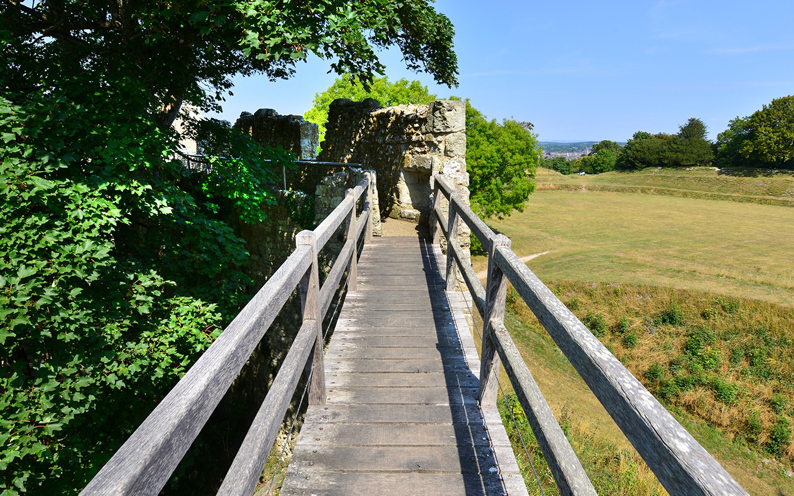 Tickets to the Carisbrooke Castle — gallery 2
