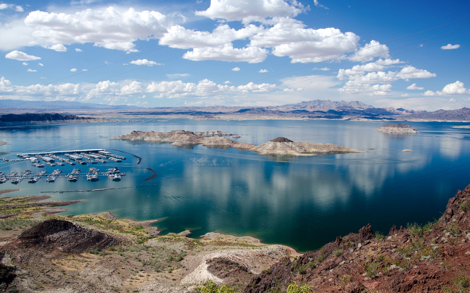 From Las Vegas: 70+ min Grand Canyon West Rim Helicopter Tour with Optional Las Vegas Strip Views