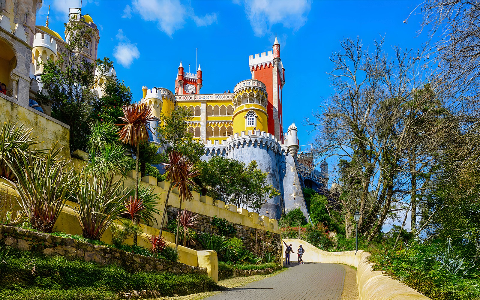 From Lisbon: Sintra, Pena Palace, Cabo da Roca & Cascais Full-Day Trip — gallery 1