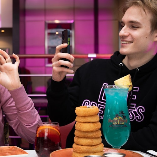Hard Rock Cafe Las Vegas Dining Experience