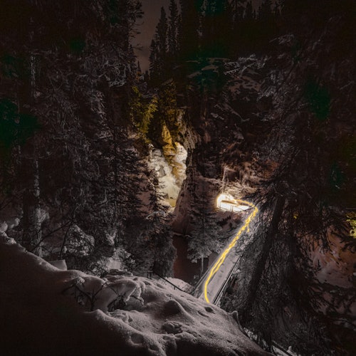 Johnston Canyon Evening Icewalk — gallery 4