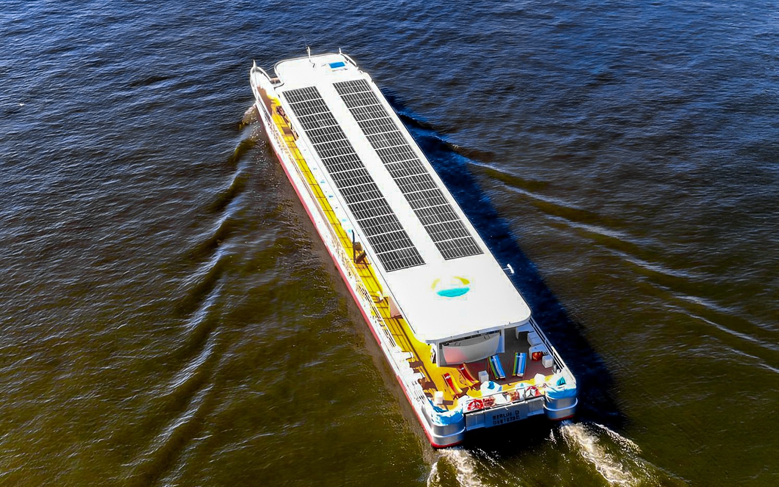2.5-Hour Berlin Sightseeing Cruise on Eco-friendly Solar Catamaran — gallery 4
