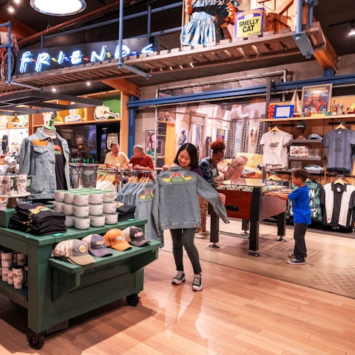Warner Bros. Studio Tour Hollywood: Guided Tour — gallery 3