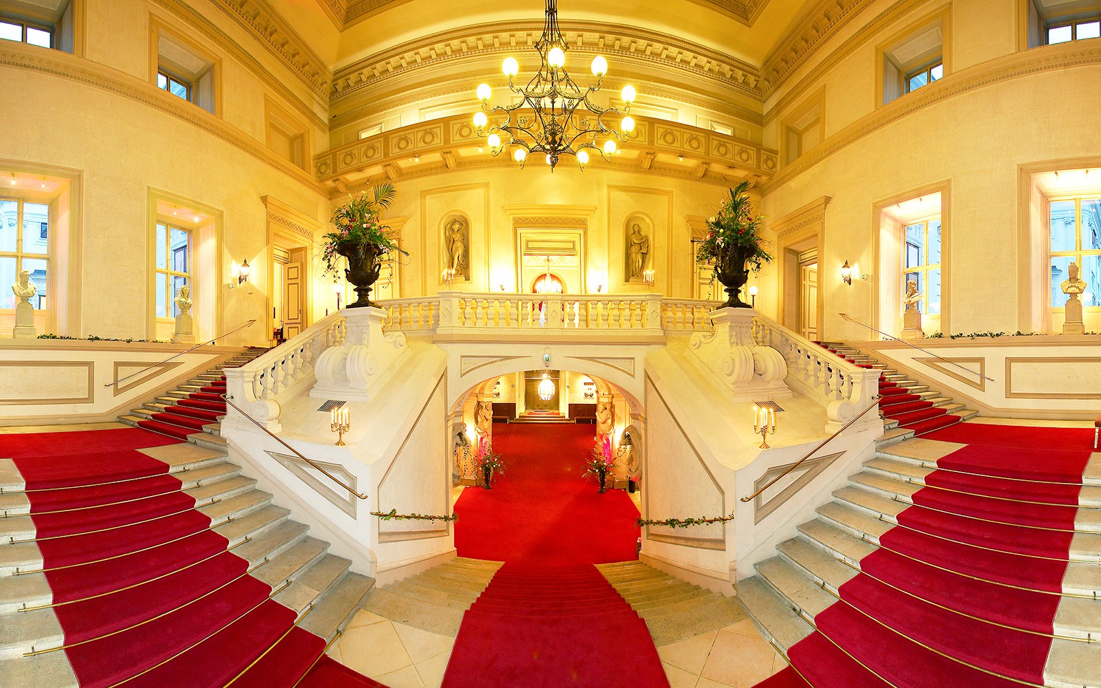 Old Stock Exchange Palace: Vienna Residence Orchestra Concert — gallery 3