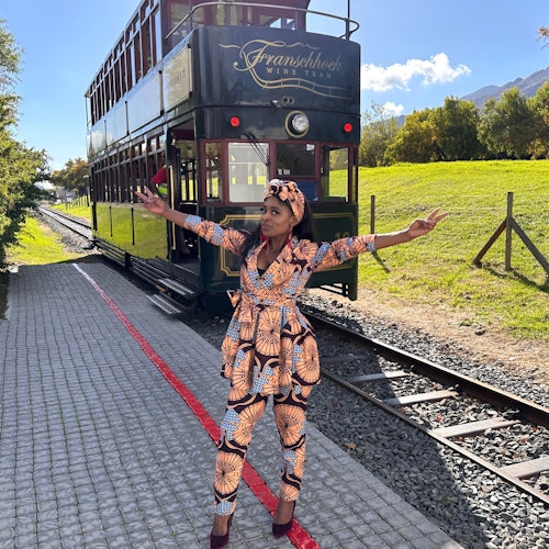 Stellenbosch & Franschhoek: Wine Tasting + Roundtrip Transfer From Cape Town