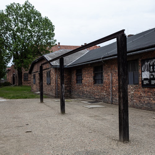 Auschwitz-Birkenau: Guided Tour + Private Transfer — gallery 4