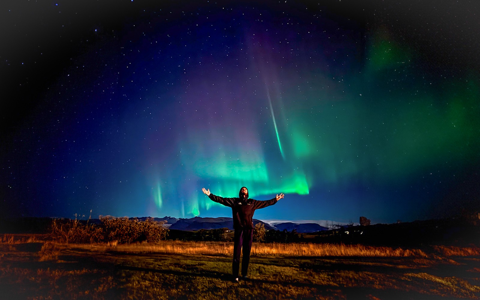 Northern Lights: 4x4 Off-Road Adventure with Treats & Photos — gallery 1