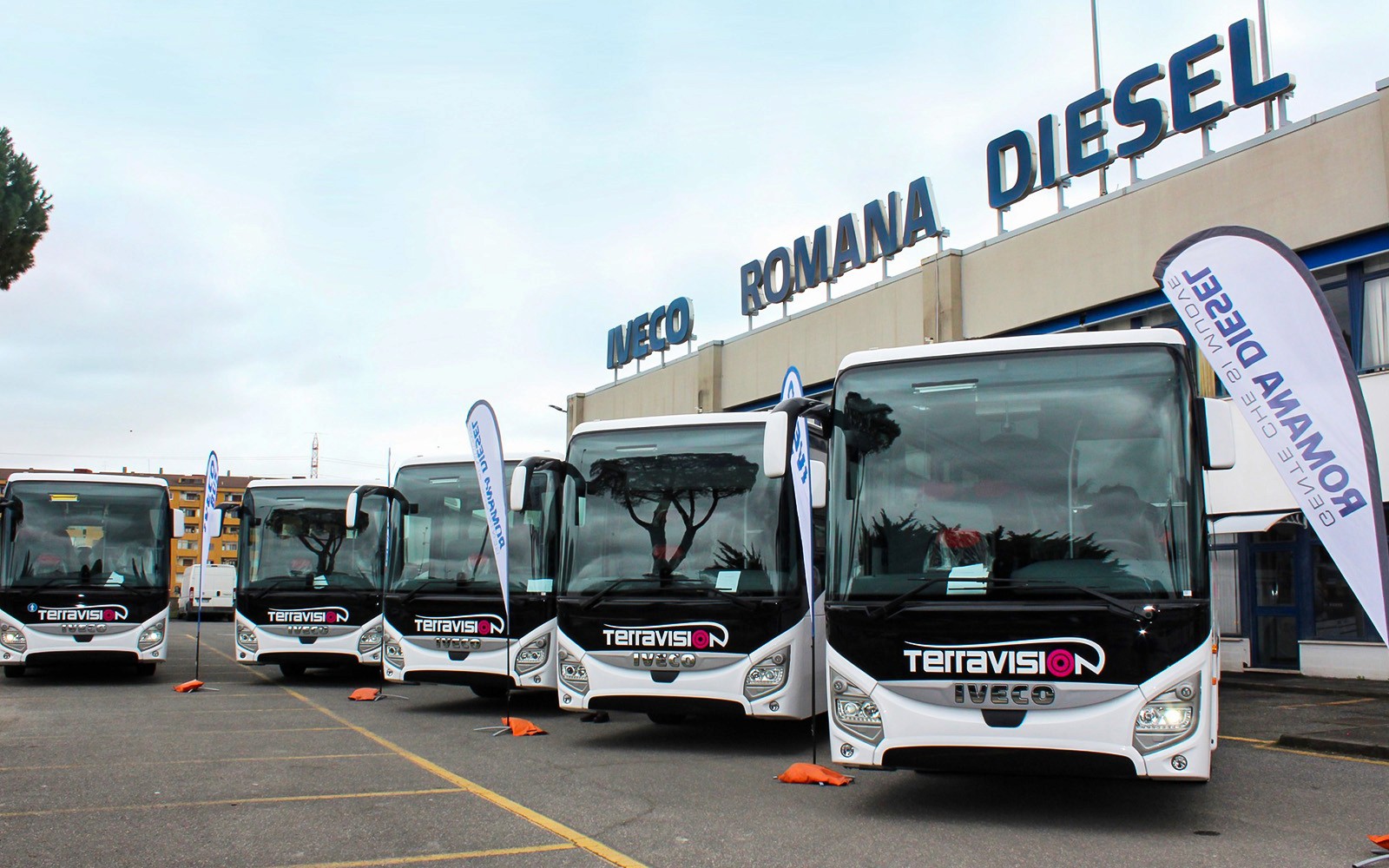 Bus Transfer: Bergamo Airport Bus Station to/from Milan Centrale by Terravision — gallery 2