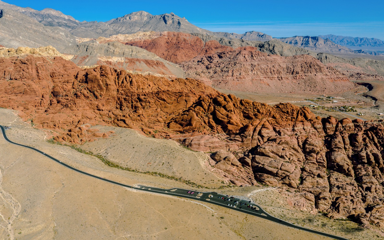 30-min Las Vegas and Red Rock Canyon Helicopter Tour with Vegas Valley Landing — gallery 3