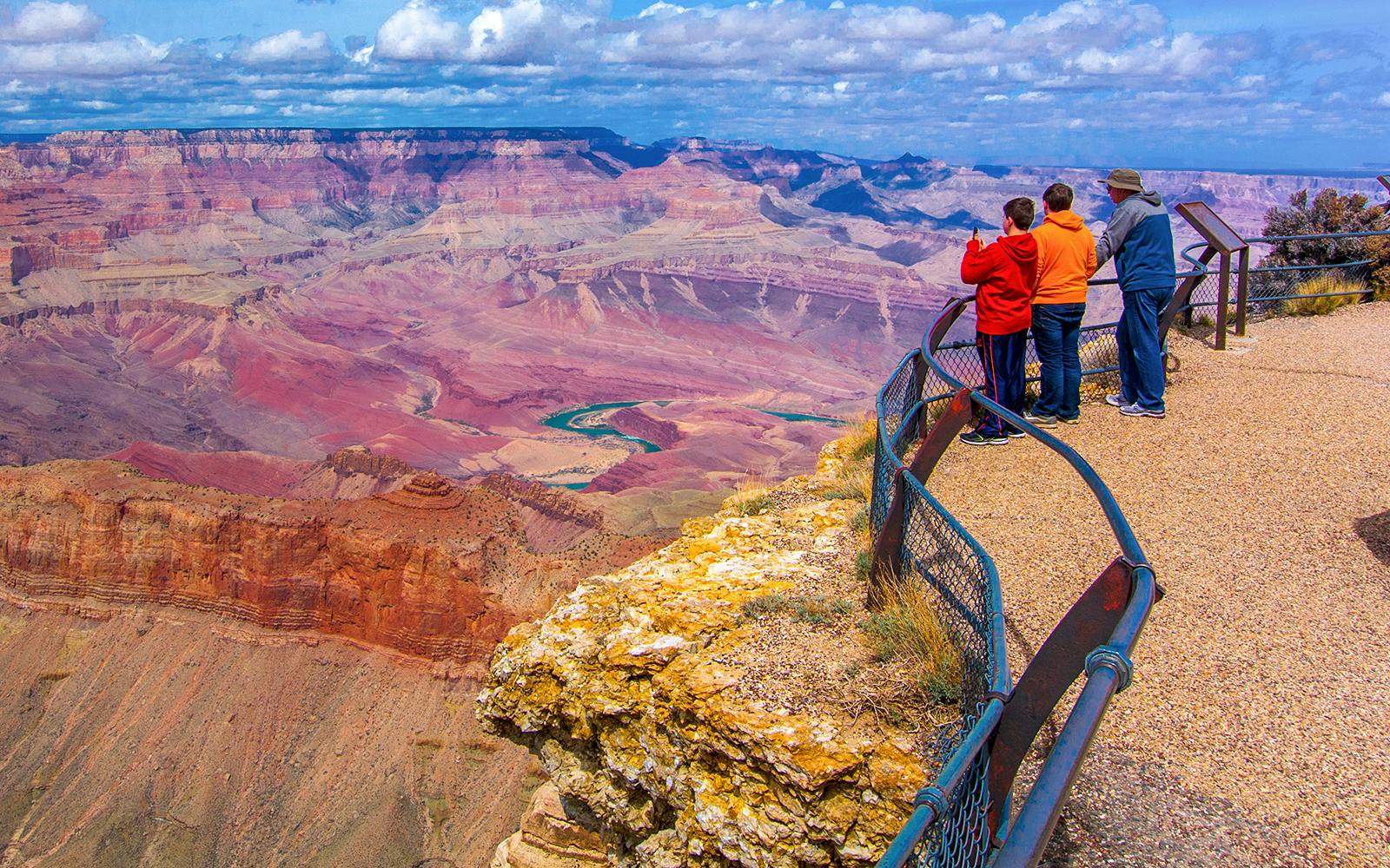Grand Canyon National Park Bus Tour from Las Vegas — gallery view 2