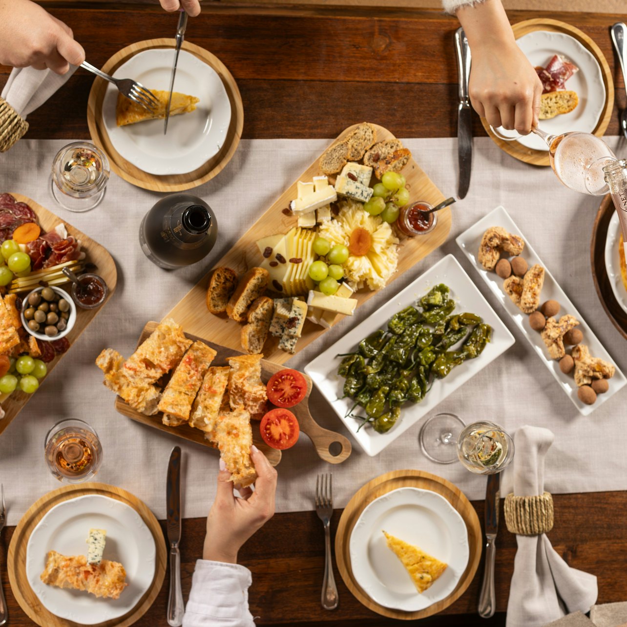 Cavas Freixenet: Guided Winery Tour + Brunch