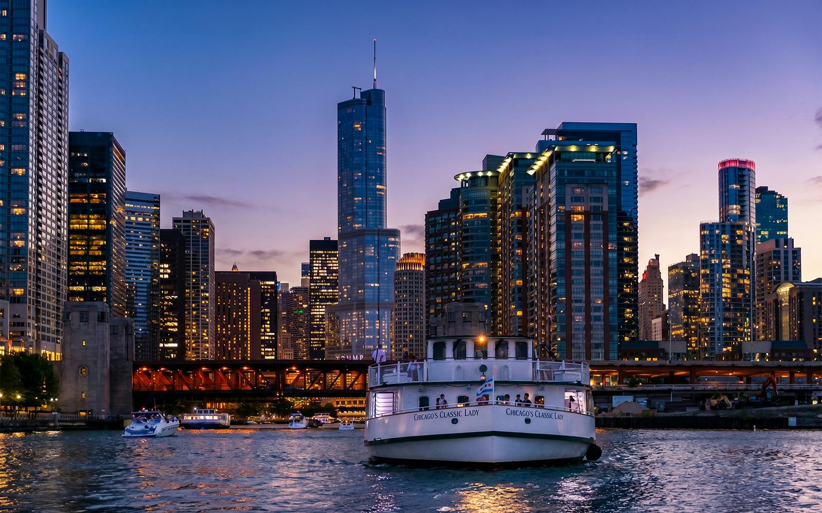 Chicago Haunted River "Creepy Cruise" by First Lady