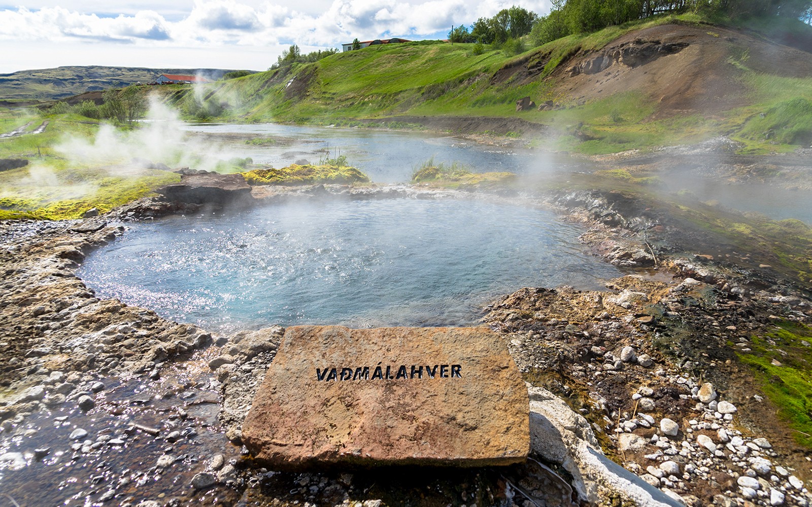 From Reykjavik: Day Tour of Golden Circle, Kerid Crater & Secret Lagoon