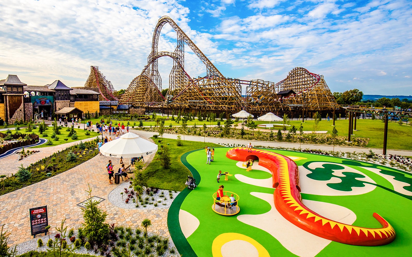 Energylandia Amusement Park - All Day Ticket with Transfers