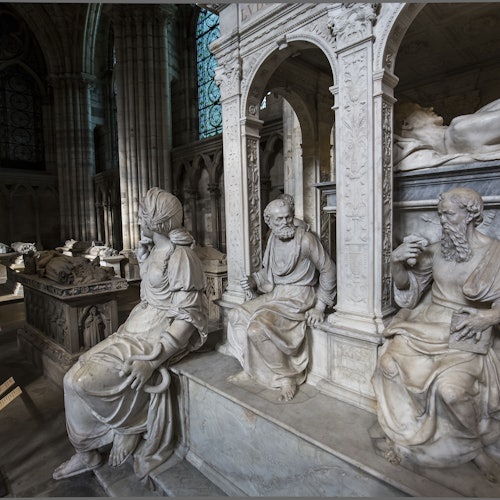 Basilica of Saint Denis: Dedicated Entrance — gallery 2