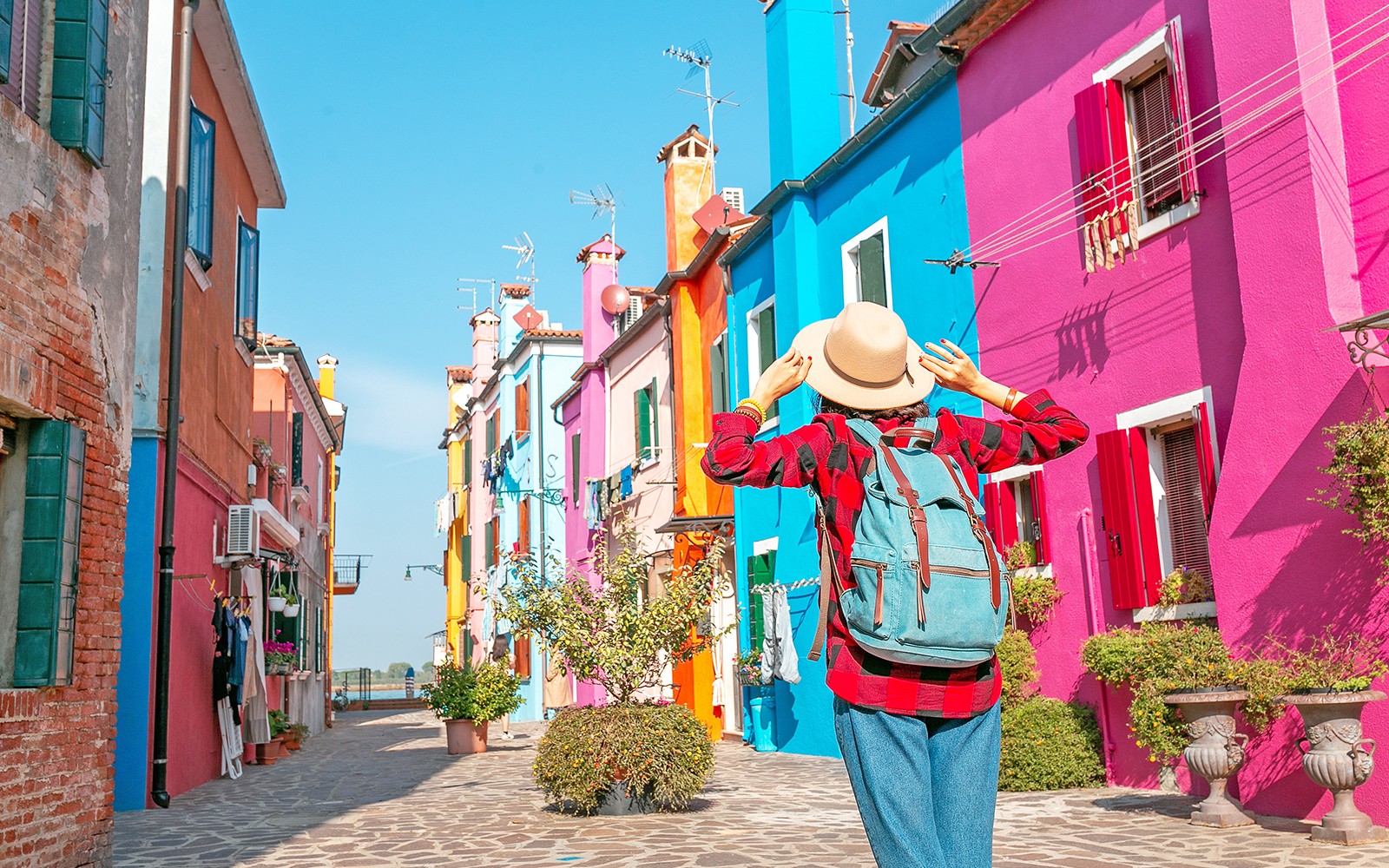 Murano & Burano Islands Boat Tour with Glass Blowing — gallery 1