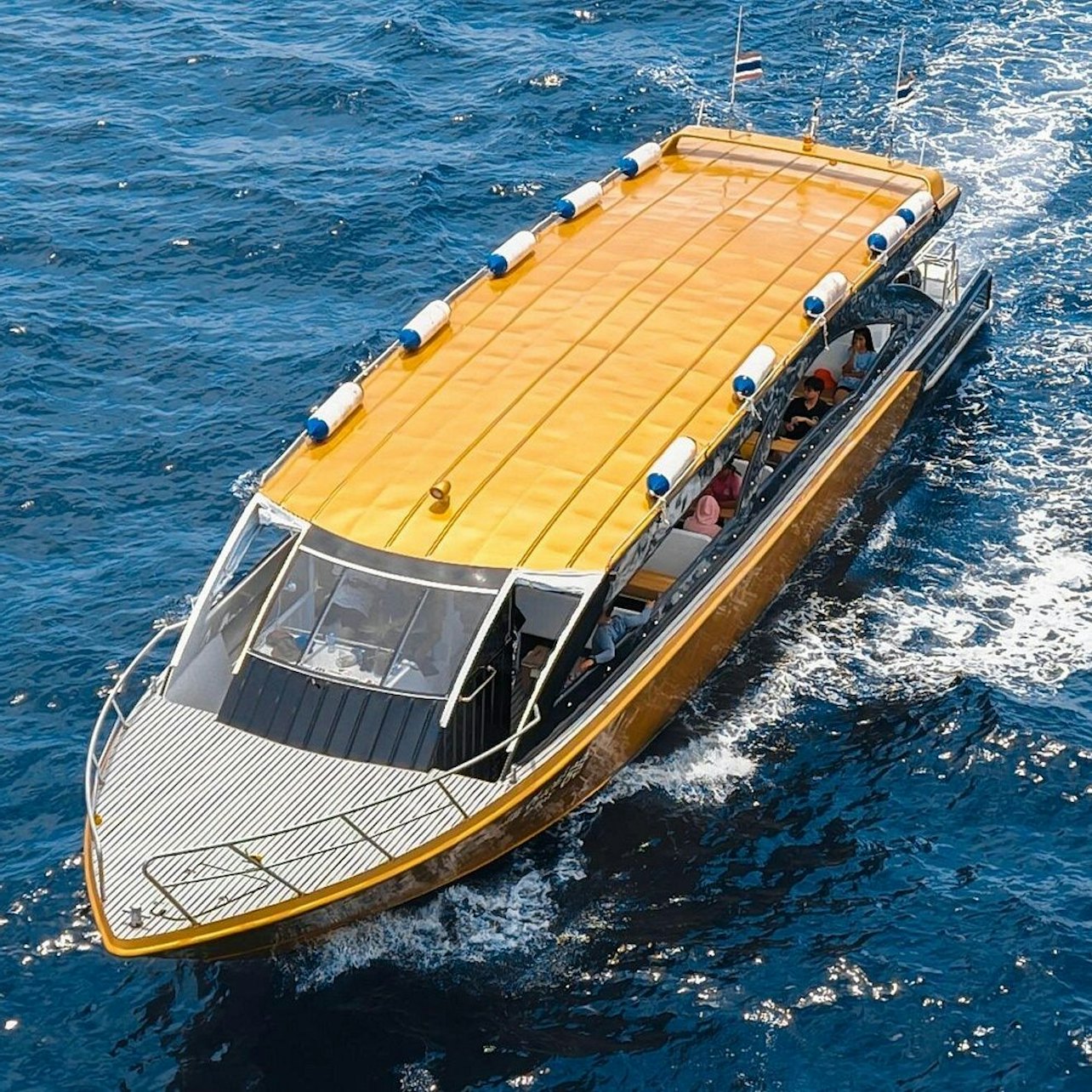 Phi Phi, Khai & Bamboo Islands: Speedboat Tour + Transfers + Lunch + Drinks
