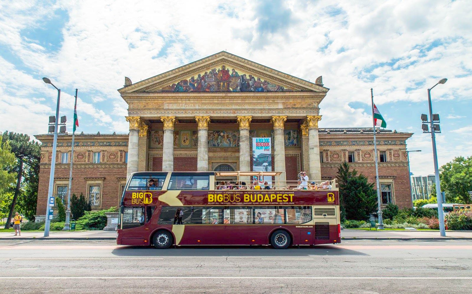 Big Bus: Budapest Hop-on Hop-off Bus Tour — gallery 1