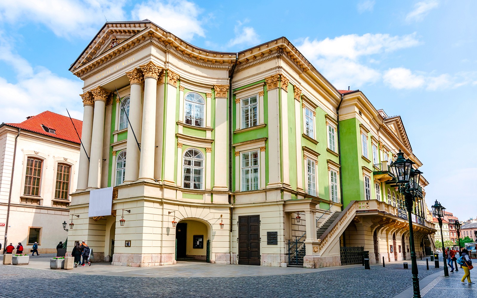 Prague Guided Tour with Entry to Basilica of St James & Minori — gallery 4