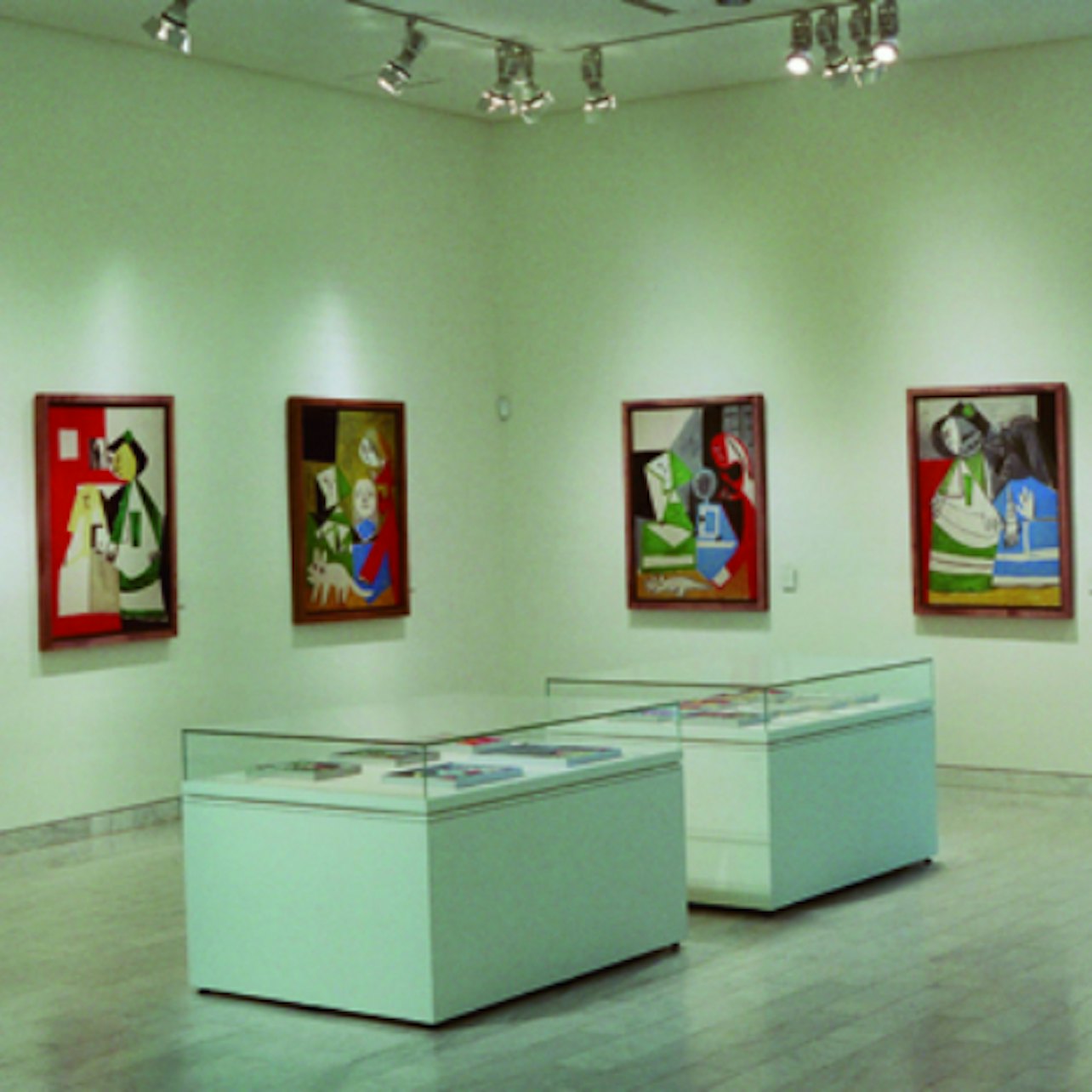 Barcelona: Picasso Museum Skip The Line Ticket + City Walking Tour