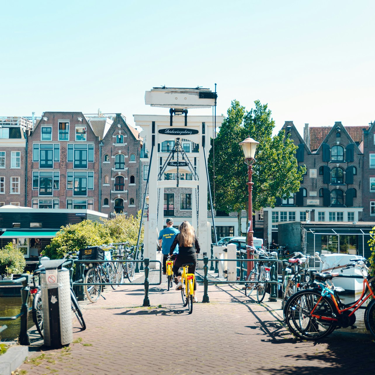 Amsterdam: Highlights & Hidden Gems E-bike Tour — gallery 3