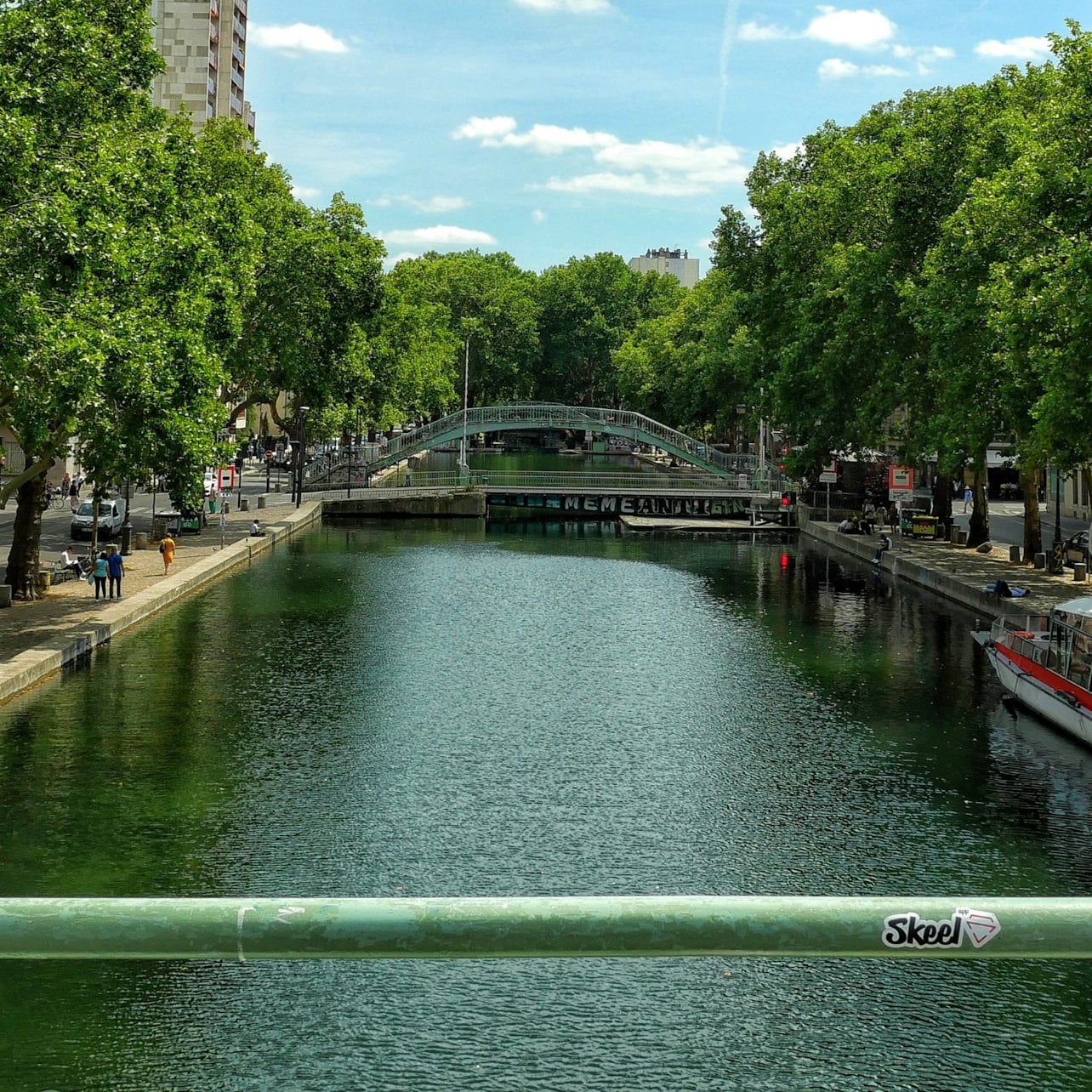 Paris: Canal St Martin Food Tour
