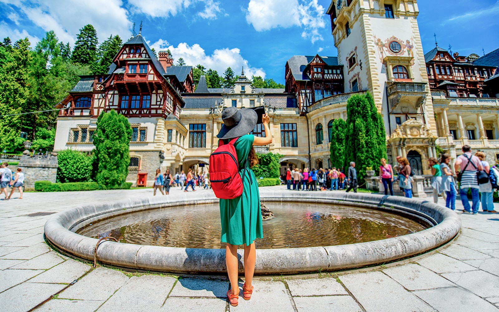 From Bucharest: Bran Castle, Peles Castle & Brasov Full-Day Guided Tour